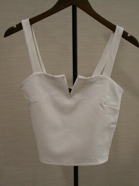 Fore notched cropped tank top Size L